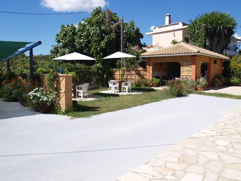 Armonia Studios Agios Georgios  Exterior photo